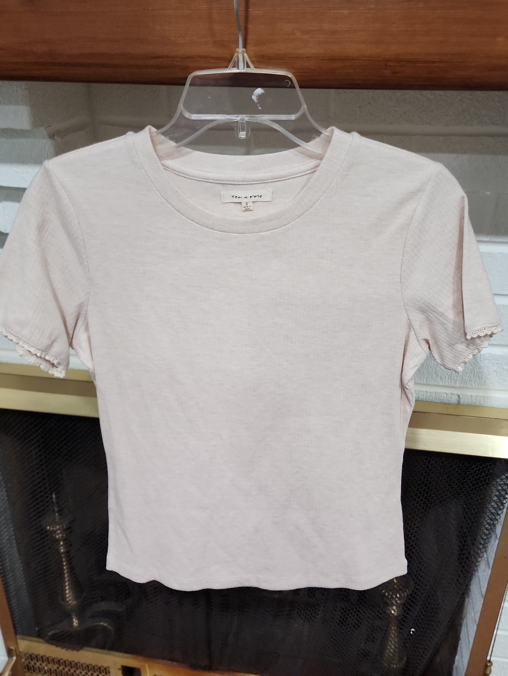 tea n rose Short-Sleeve Ribbed Tee in Pale Blush